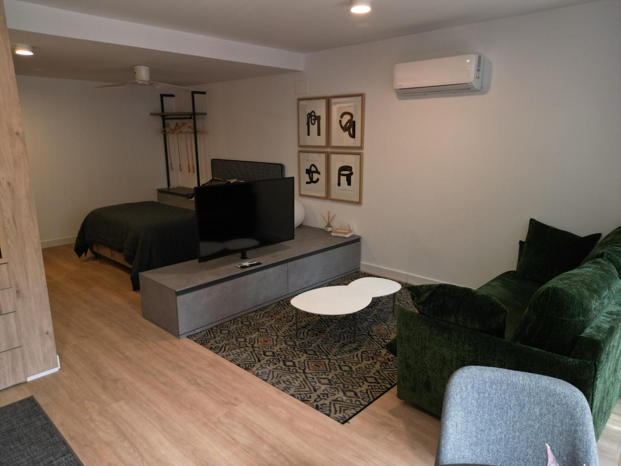 Apartaments Turistics Cardona IV Luaran gambar